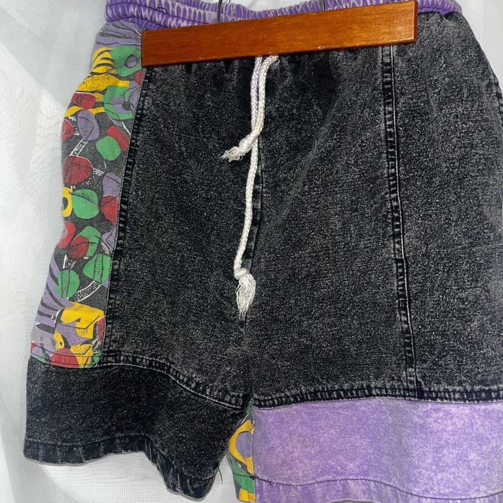 Source Unknown Black and Purple Swim Trunks with Color Blocking